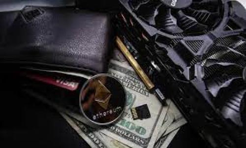 比特币密钥钱包常见问题解析及解决方案
比特币, 密钥钱包, 空钱包, 数字货币/guanjianci

比特币密钥钱包简介
在数字货币的世界中，比特币作为最早也是最著名的加密货币，其背后的技术原理和钱包地址的安全性一直备受关注。比特币密钥钱包是存储和管理比特币交易信息的工具，它包含了用户的私钥和公钥。用户通过这些密钥能够发送和接收比特币。随着比特币的普及，越来越多的人开始使用这些钱包，然而，不少用户却发现自己的钱包中存在许多空地址，给他们带来了困惑。

空比特币钱包的含义
空比特币钱包简单来说就是那些没有存储任何比特币的地址。每个比特币钱包都可以生成多个地址，而由于各种原因，有些地址可能会长时间未被使用，从而显得“空无一物”。比特币网络的设计使得用户可以随时生成新的地址，而不会影响到旧地址的有效性。因此，很多用户在使用比特币时会不断生成新的地址，而忘记旧的。对于新手用户来说，空钱包的概念可能会令人感到困惑，但这在技术上是完全正常的情况。

生成空钱包的原因
1. 用户习惯：许多用户为了安全起见，会经常生成新的地址来接收资金，把比特币存储在不同的地址下，以此来降低被攻击的风险。
2. 交易频繁：进行频繁交易的用户，尤其是那些活跃在交易平台上的用户，常常会使用不同的钱包及地址，而旧地址则暂时被遗弃。交易者不需要那种频繁用到的地址，最终导致它们看起来“空荡荡”。
3. 流行的实践：随着电子货币安全意识的提高，越来越多的人选择使用不同的钱包及地址以增强安全性。尤其是对于大额交易及长期投资的用户来说，创建多个钱包以隔离资产是一种常见的做法。

如何管理空比特币钱包
管理比特币钱包时，用户应该首先保持私钥的安全。如果一个钱包中是空的，用户应当不必担心，只要其私钥得到了良好的保护，意味着这个地址仍可随时使用。但有几个建议可以帮助用户更好地管理他们的钱包：
1. 备份私钥：许多用户不知道，私钥的备份可以为他们的资产安全提供重要的保护。建议用户在生成钱包时，选择可靠的钱包提供商，并选择定期备份私钥或助记词。
2. 清理不必要的地址：如果用户发现一些钱包地址没被使用并且确认不会再使用，可以在自己的管理系统中进行标记或删除，以减少混淆。
3. 使用钱包导出历史：使用优秀的比特币客户端软件，可以导出地址的历史，帮助用户清理空钱包，把精力集中在有价值的地址上。
4. 教育自我：参与相关的在线课程和学习文献，可以帮助用户了解更多关于比特币钱包的管理工具以及如何确保钱包安全的信息。

常见问题解答
h4问题1: 比特币钱包的安全性如何保证？/h4
比特币钱包的安全性是用户最为关心的问题之一，尤其是因为数字货币的特性决定了如若钱包被盗，用户将无法找回丢失的资产。为了确保比特币钱包的安全，用户可以考虑以下几点：
1. 选择信誉良好的钱包：市面上有很多比特币钱包，包括硬件钱包、软件钱包及在线钱包。尽量选择一些广为人知、使用广泛且功能强大的钱包，比如 Ledger、Trezor 等硬件钱包，或者 Electrum、Exodus 等软件钱包。

2. 开启两步验证：许多平台提供两步验证（2FA）功能，通过手机短信或专门的验证App，为用户的账户提供附加的安全性。这样即使有人得到了用户的密码，也无法轻易登录。

3. 定期更新：软件钱包可能有漏洞存在，因此定期更新软件以确保其具备最新的安全措施是很必要的。

4. 保管好私钥：用户的私钥相当于银行的密码，因此不要轻易分享给他人。理想情况下，应将私钥存储在不联网的地方，以确保其安全。

h4问题2: 如何恢复丢失的比特币钱包？/h4
如果用户丢失了比特币钱包，但仍然有其私钥或助记词保存，那么恢复过程可能相对简单。用户可以通过以下步骤进行恢复：
1. 下载新的钱包客户端：不同钱包之间通常不能互相读取数据，因此需要下载与丢失钱包相对应的客户端。例如，如果原先使用的是 Electrum 钱包，可以从其官方网站获取最新版本。

2. 导入助记词或私钥：打开新钱包客户端后，通常会有“导入钱包”或“恢复钱包”的选项，用户只需输入私钥或助记词即可恢复原有钱包。

3. 检查余额：恢复后，用户应查看余额以确认资产是否完整。如果显示余额为0，则可能需要进行其它更多检查，比如是否使用了正确的客户端。

h4问题3: 比特币钱包空余额是否有风险？/h4
比特币钱包的余额是否为空本身没有风险，关键在于如何管理其私钥。若用户的私钥安全，那么就算该地址的余额为0，用户也不会丢失什么重要的资产。
不过，空余额可能会暗示用户对其地址及钱包管理的方式需要进行一定的调整。用户可以考虑问自己几个问题，例如是否存在遗忘的老地址，是否需要对地址进行分类等。

h4问题4: 比特币空钱包的价值何在？/h4
对于许多用户而言，空比特币钱包在短期内可能没有直接的经济价值或使用价值，但在长期观点来看，它们可能会成为资产管理的一个重要组成部分。空钱包可以在未来的交易中再次使用，同时其背后的交易历史可能在未来会对使用者的资产分配及管理提供一定的参考。
因此，用户可以根据自己的需求，继续保留这些钱包，同时寻找合适的机会利用或者清理这些资产，以达到最优质的管理。对于一些频繁交易的用户来说，空钱包的存在更加可以提高其安全性。

h4问题5: 如何判断一个比特币钱包是否被人使用过？/h4
判断一个比特币钱包是否被使用过可以通过多个渠道来完成。
1. 区块链浏览器：通过访问类似 Blockchain.info、BlockExplorer 等区块链浏览器，用户输入比特币地址，即可看到该地址的交易历史。如果该地址存在任何交易记录，则说明它曾经被人使用过。

2. 钱包客户端：许多比特币钱包客户端也会显示其地址的交易历史和余额，用户可以直接在客户端内搜索和查看这些信息。

3. 数据库比较：对于某些技术型用户，他们可能会选择下载完整的比特币区块链数据，并通过查询数据库直接查看自己钱包的使用记录，这种方式较为复杂但也更加精准。

以上就是对“比特币密钥钱包空钱包”的一系列解析和常见问答，希望能为您在数字货币的使用和管理上提供一些帮助。如果您有更多的疑问，欢迎继续交流！